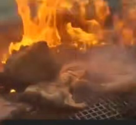 Iftar for 100pax to the underprivileged at Kuaters Institusi Pendidikan, Kampung Jawa, Klang <p>(March 2026)</p>